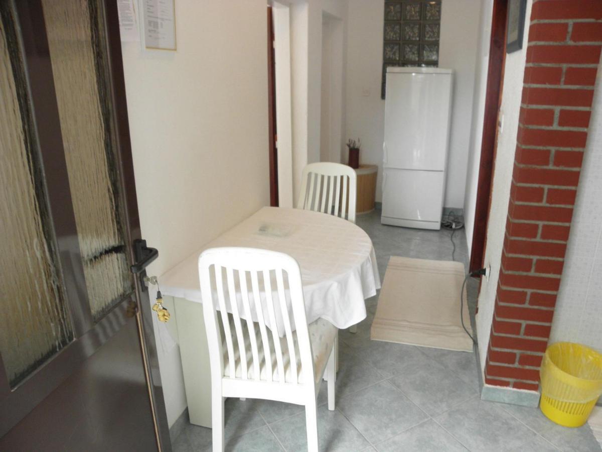 Apartments Neda - 5 M From Sea Lukovo Šugarje 外观 照片