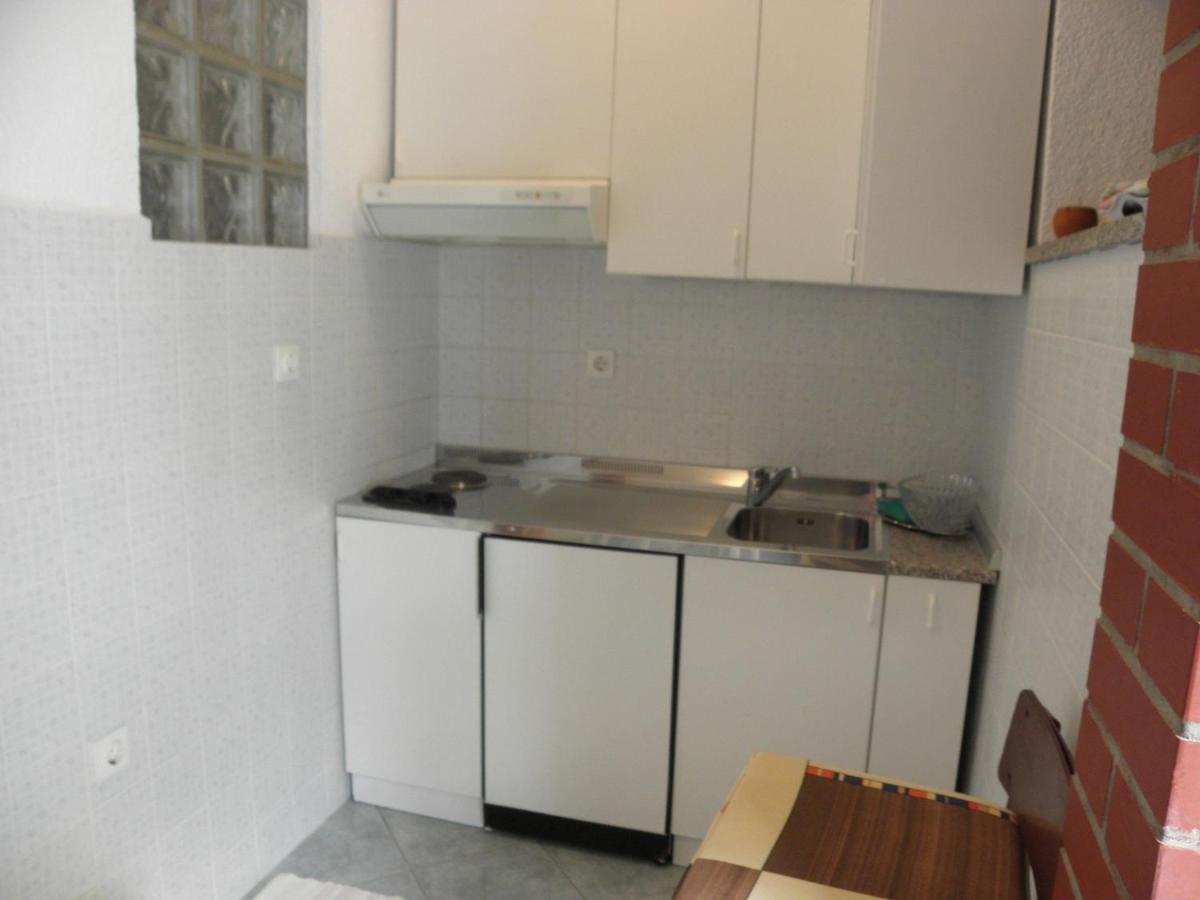 Apartments Neda - 5 M From Sea Lukovo Šugarje 外观 照片