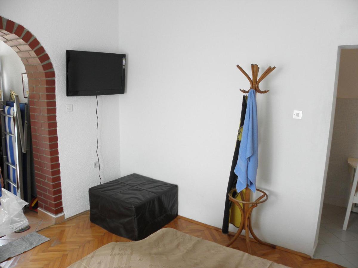 Apartments Neda - 5 M From Sea Lukovo Šugarje 外观 照片